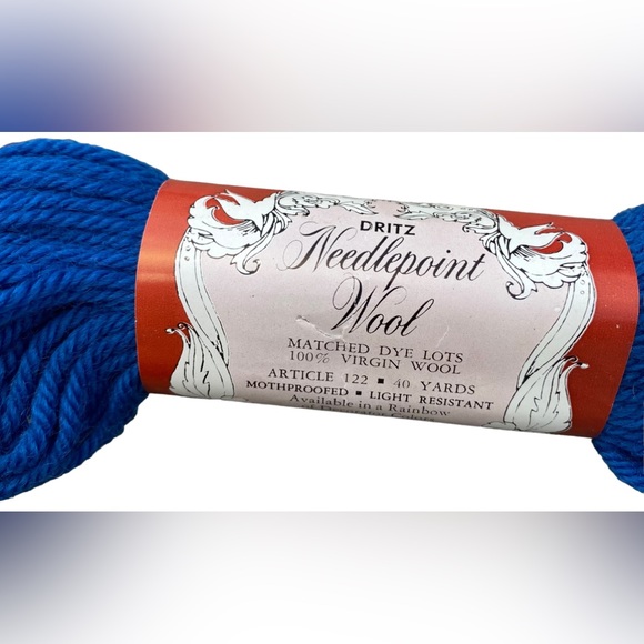 Grotto Blue VTG NOS Scovill Dritz Luxury 100% Virgin Wool Needlepoint 40 Yards - Picture 3 of 6